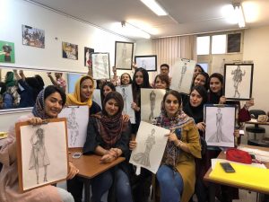 کلاس طراحی لباس در تهران