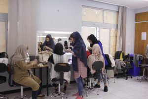 آموزشگاه آرایشگری زنانه